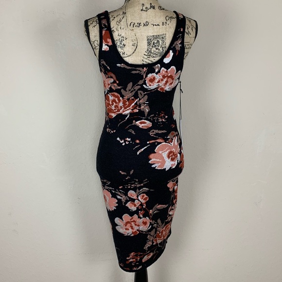 🌸 Host Pick Ali & Jay Sheath Dress (Size Small)🌸 - Picture 7 of 8